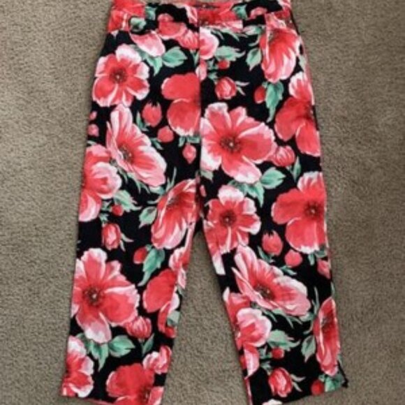 Bill Blass Womens Perfect Fit Floral Print Capris Cotton Jeans Size 12 Black Red - Picture 1 of 1